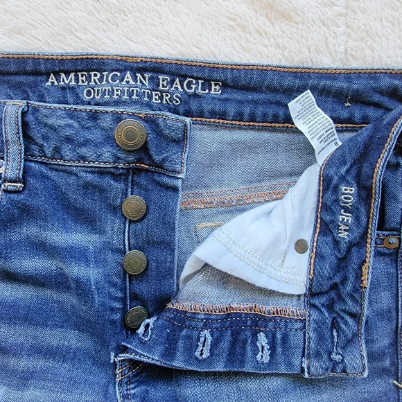 American Eagle Relaxed Fit Straight Leg Boy Jeans - Picture 4 of 5